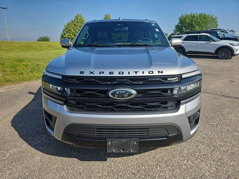 Used 2024 Ford Expedition Max Limited AWD/4WD image 8