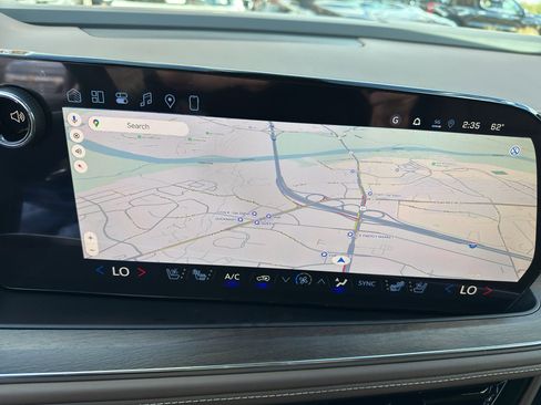 New 2026 Chevrolet Suburban High Country image 21