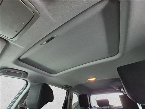 Used 2021 Honda CR-V EX image 16