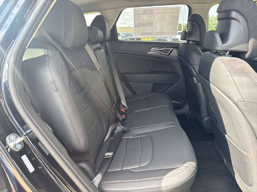 New 2026 Kia Sportage SX FWD image 10