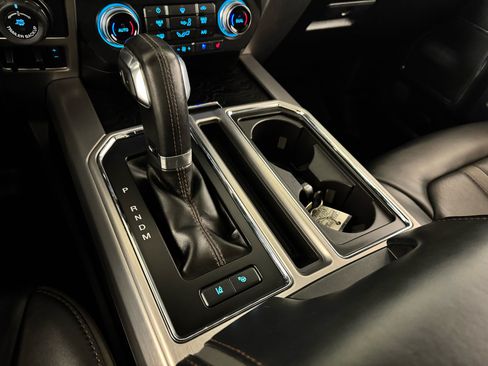 Used 2019 Ford F150 Platinum w/ Equipment Group 701A Luxury image 35