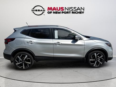 Certified 2022 Nissan Rogue Sport SL w/ Premium Package AWD/4WD image 14