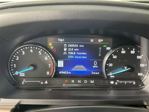 Used 2021 Ford Explorer Limited w/ Hybrid Equipment Group 310A image 10