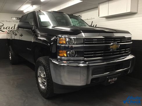 Used 2015 Chevrolet Silverado 2500 W/T w/ WT Convenience Package image 3