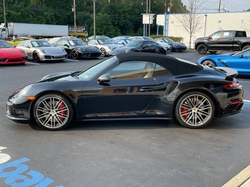 Used 2018 Porsche 911 Turbo AWD/4WD image 14