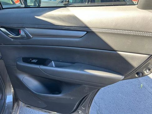 Certified 2025 MAZDA CX-5 AWD 2.5 S w/ Select Package image 22