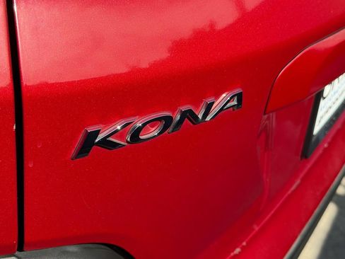 Used 2019 Hyundai Kona SEL w/ SEL Tech Package 02 FWD image 12
