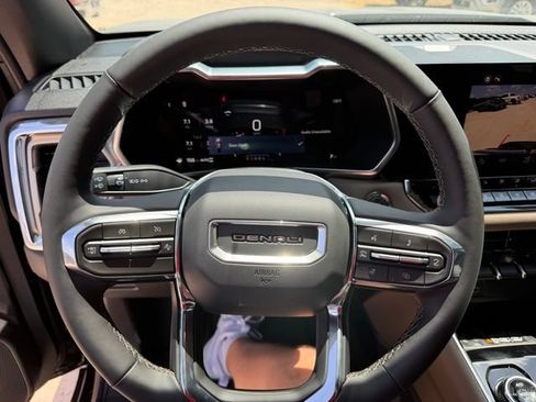 New 2026 GMC Canyon Denali AWD/4WD image 18