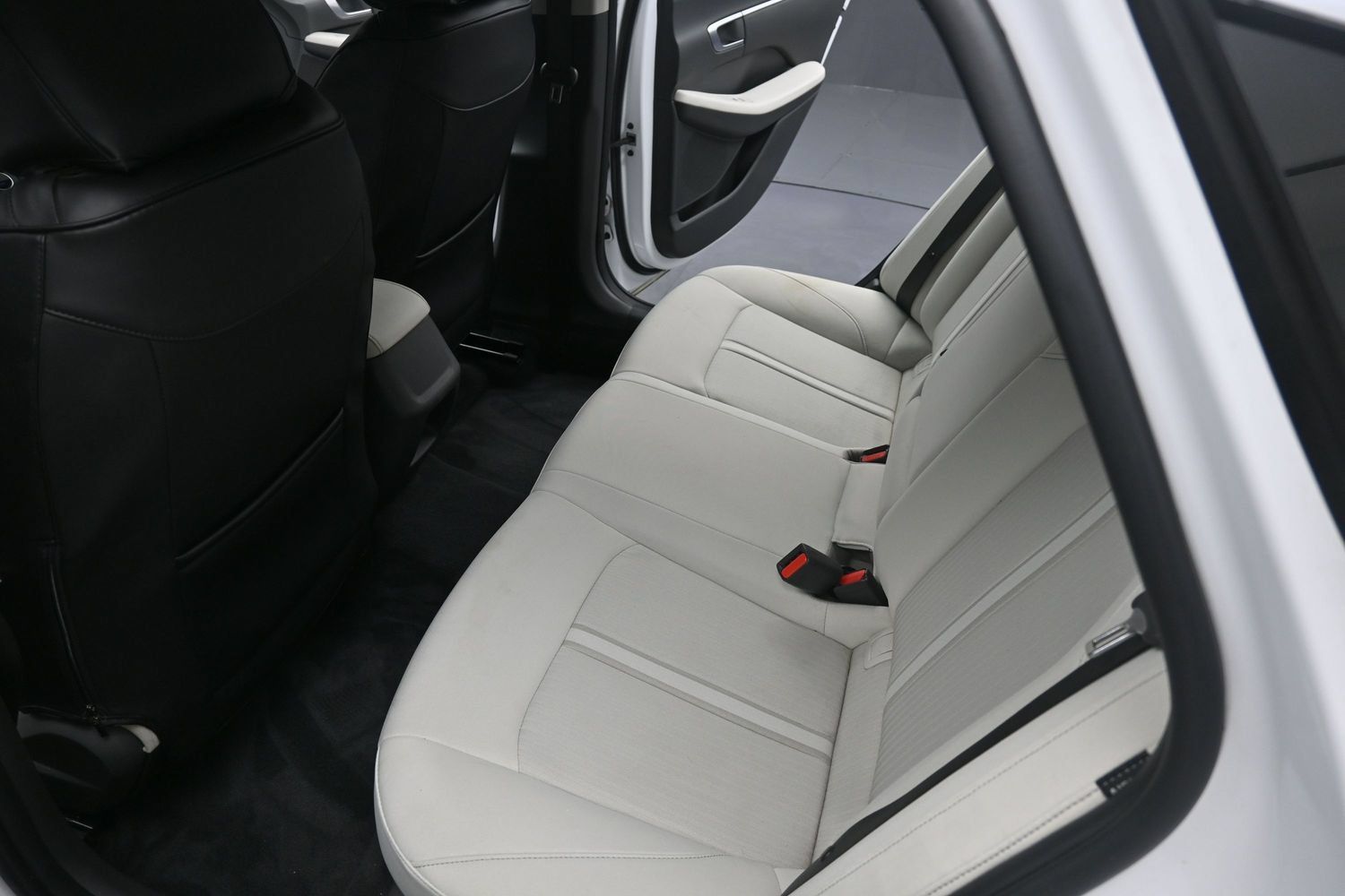 Used 2023 Hyundai Sonata SEL w/ Cargo Package FWD image 39