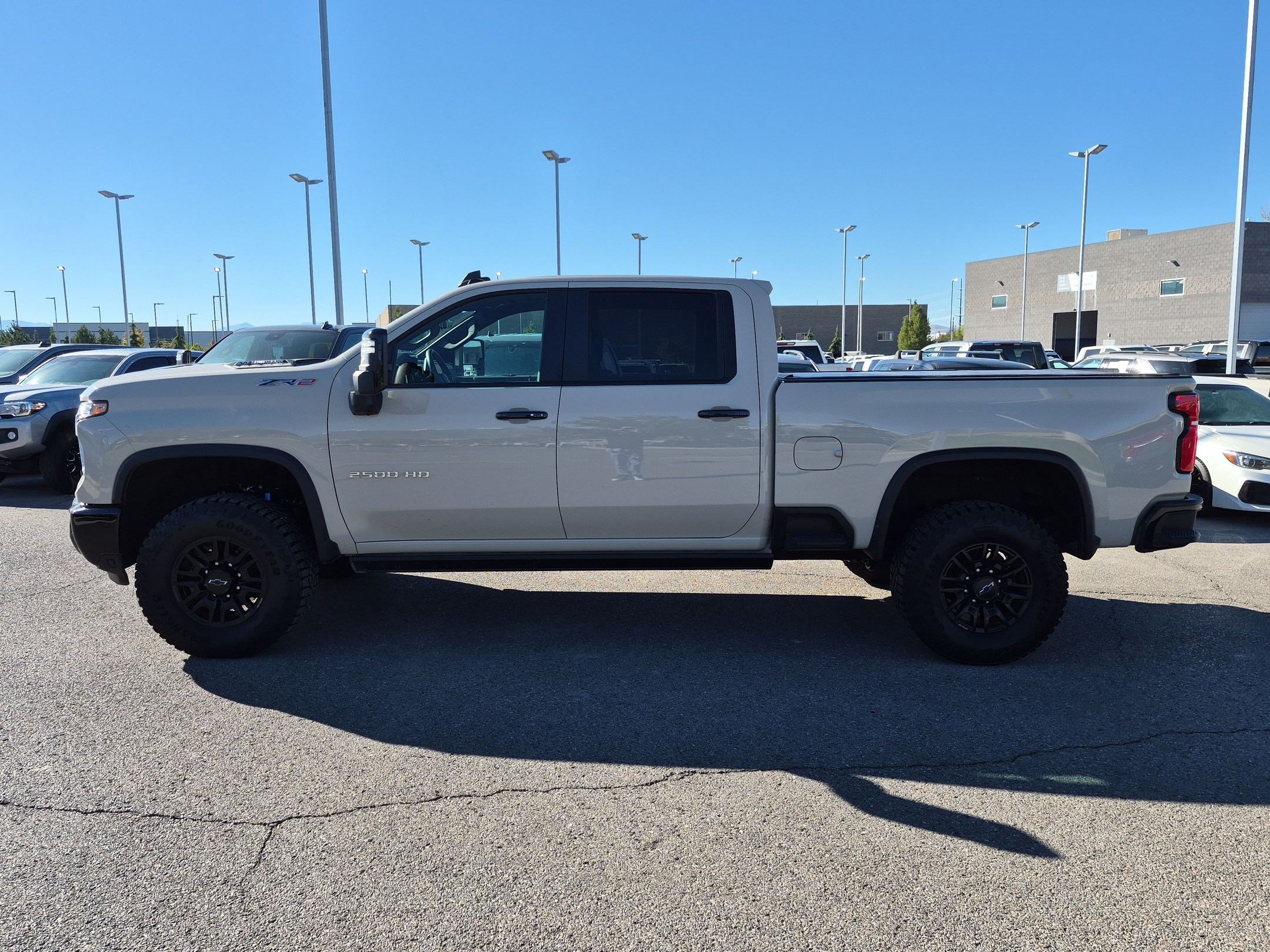 Used 2026 Chevrolet Silverado 2500 ZR2 AWD/4WD image 7