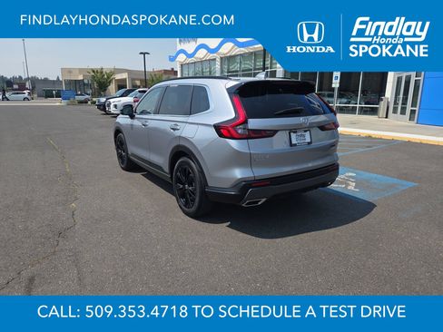 Used 2023 Honda CR-V Sport Touring image 3