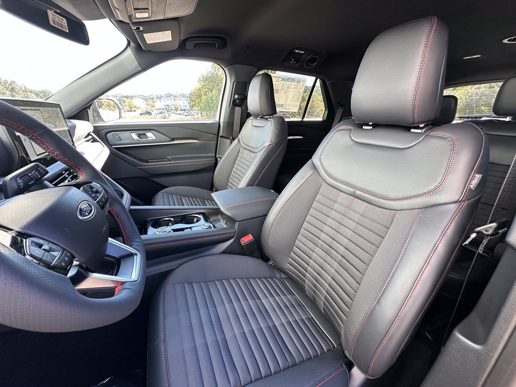 New 2027 Ford Explorer ST-Line w/ Premium Package AWD/4WD image 17