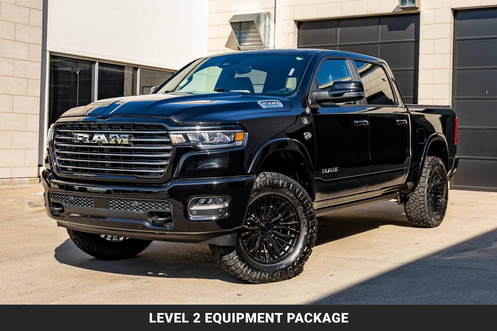 Used 2026 RAM 1500 Laramie AWD/4WD image 5