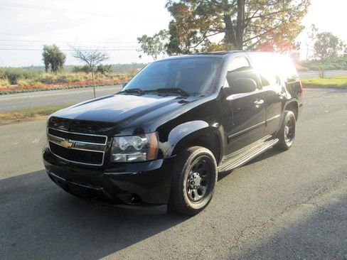Used 2012 Chevrolet Tahoe 2WD image 2