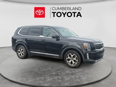 Used 2020 Kia Telluride EX w/ Towing Package FWD image 7