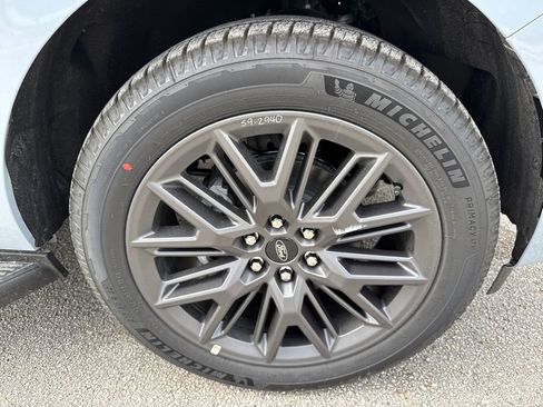 New 2026 Ford Expedition Platinum AWD/4WD image 12