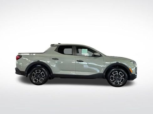 Used 2024 Hyundai Santa Cruz SEL AWD/4WD image 3