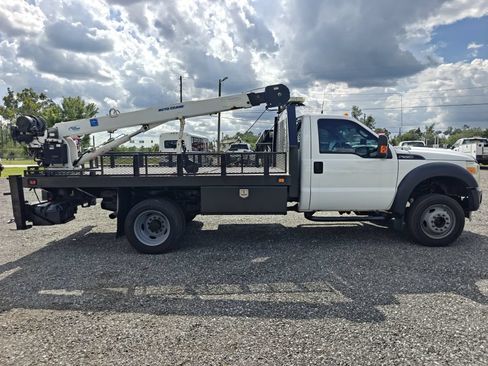 Used 2016 Ford F550 4x4 Regular Cab Super Duty image 6