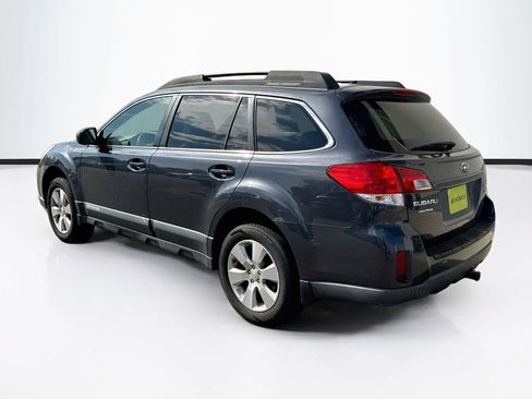 Used 2010 Subaru Outback 3.6R Limited w/ Popular Equipment Group 2A AWD/4WD image 7