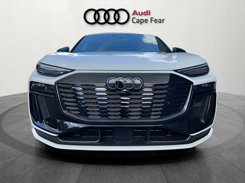 New 2027 Audi Q6 e-tron Premium Plus AWD/4WD image 8