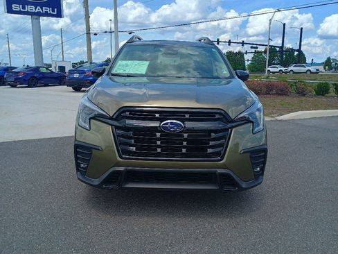 Certified 2024 Subaru Ascent Onyx Edition w/ Popular Package Onyx AWD/4WD image 2