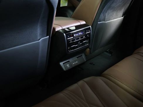 Certified 2026 Acura MDX SH-AWD w/ Advance Package image 16