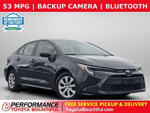 Used 2024 Toyota Corolla LE FWD image 1
