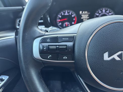 Used 2023 Kia K5 GT image 18