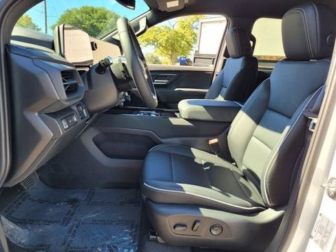 New 2026 Chevrolet Silverado EV LT image 6