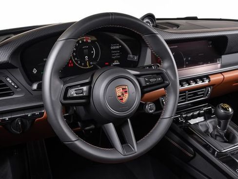 Used 2026 Porsche 911 GT3 RWD image 28