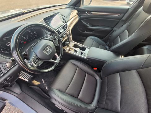 Used 2022 Honda Accord Sport image 3