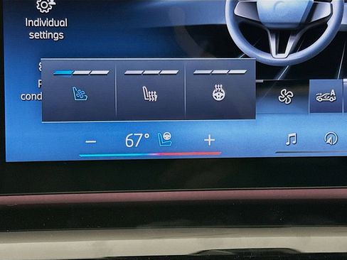 Used 2026 BMW 530i xDrive w/ Executive Package image 25