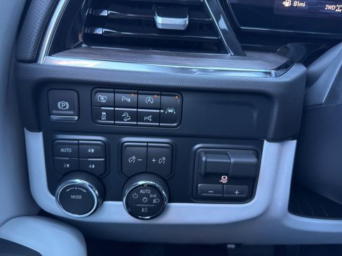 New 2026 Chevrolet Tahoe Premier image 39