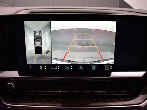 Used 2022 GMC Sierra 1500 Elevation w/ Elevation Premium Package image 30