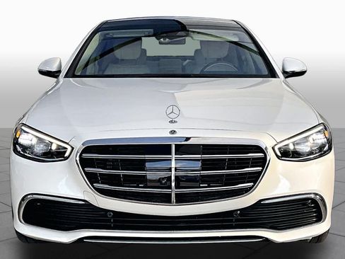 Used 2022 Mercedes-Benz S 500 4MATIC image 8