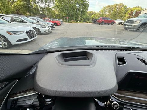 Used 2018 BMW 530i w/ Premium Package image 42