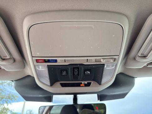 Certified 2024 Subaru Forester Premium w/ POP Package 3 AWD/4WD image 46