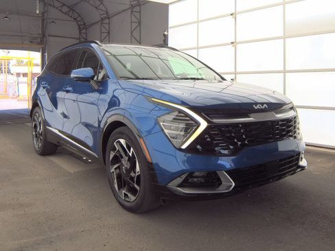 Used 2023 Kia Sportage SX FWD image 2