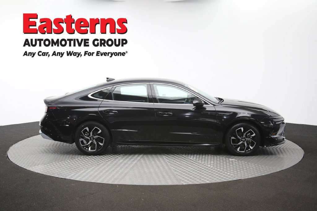 Used 2025 Hyundai Sonata SEL FWD image 48