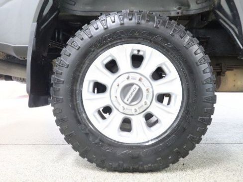 Used 2019 Ford F350 XL w/ STX Appearance Package AWD/4WD image 19