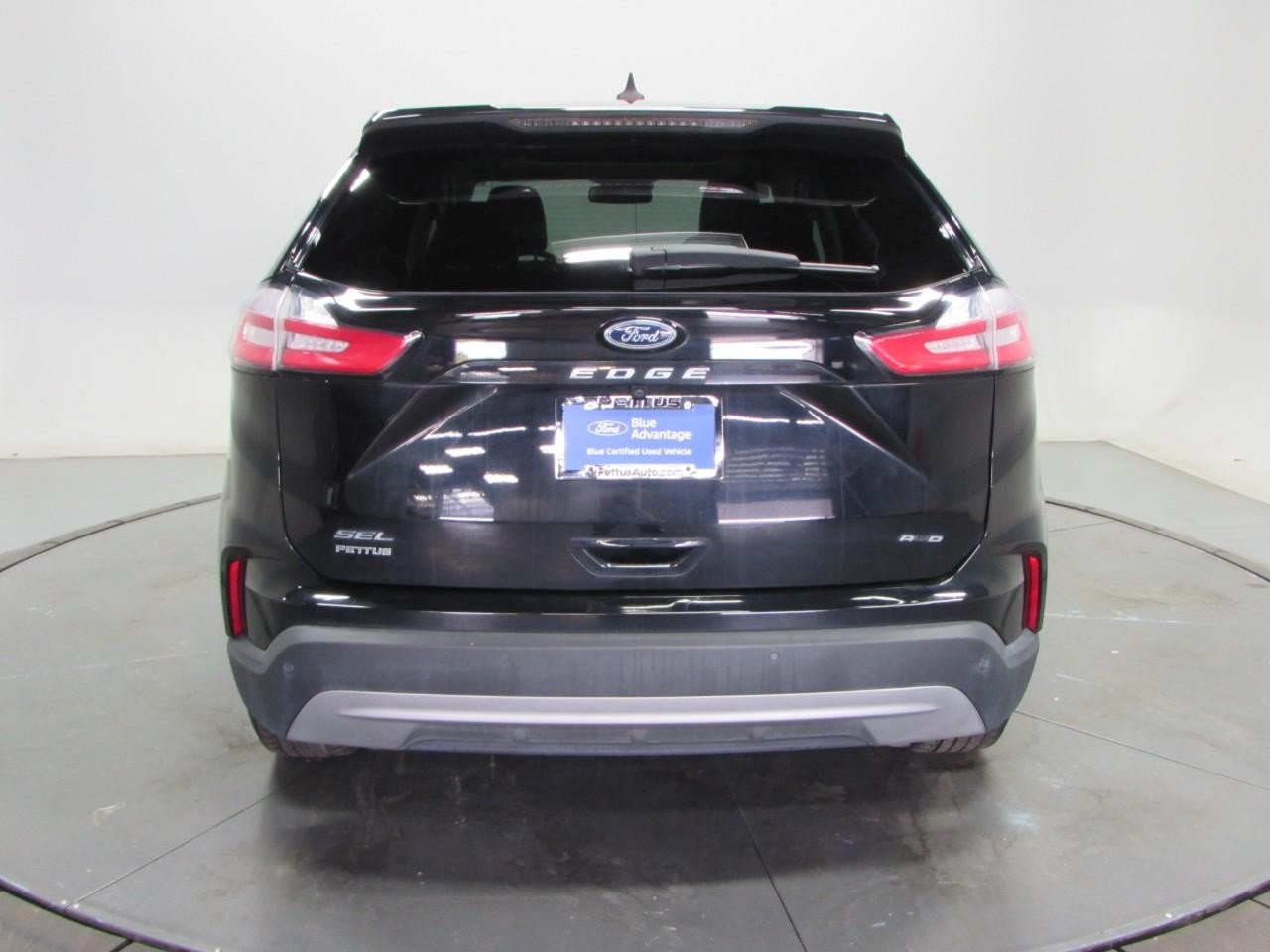 Used 2024 Ford Edge SEL w/ Convenience Package AWD/4WD image 6