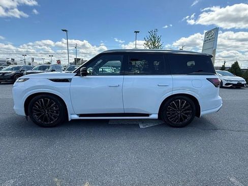 Certified 2025 INFINITI QX80 Autograph w/ Premium Cargo Package AWD/4WD image 9