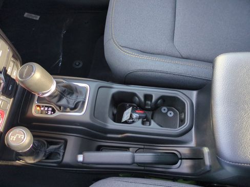 New 2026 Jeep Gladiator Willys image 15