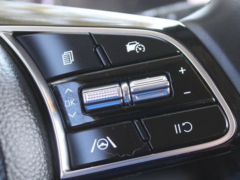 Certified 2024 Kia Seltos S FWD image 29