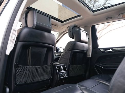 Used 2018 Mercedes-Benz GLS 550 4MATIC w/ Driver Assistance Package image 26
