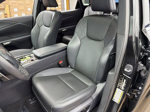 Used 2024 Lexus RX 350 Premium w/ Accessory Package (Z1) image 20