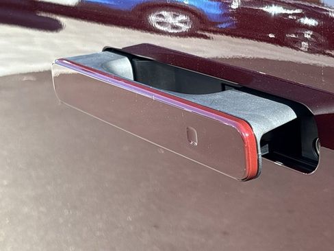 New 2026 Nissan Leaf Platinum+ image 9