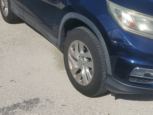 Used 2015 Honda CR-V EX-L image 2