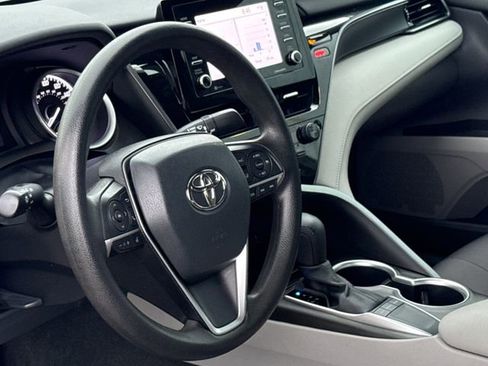Used 2023 Toyota Camry LE FWD image 17