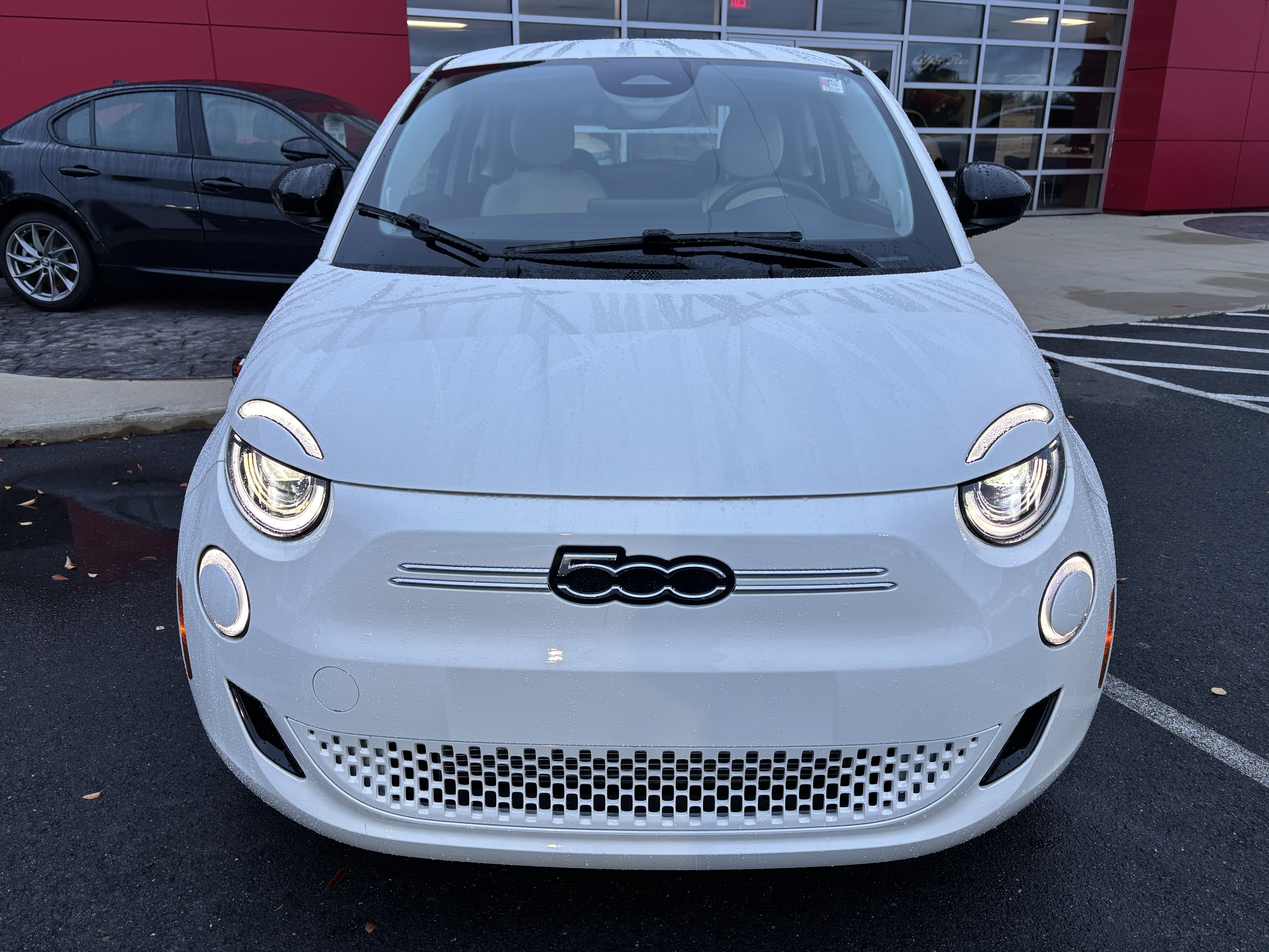 New 2026 FIAT 500 e FWD image 10